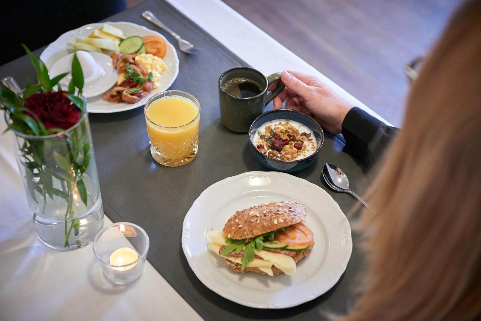 Hotell Bjoerkhaga Mullsjö Zewnętrze zdjęcie